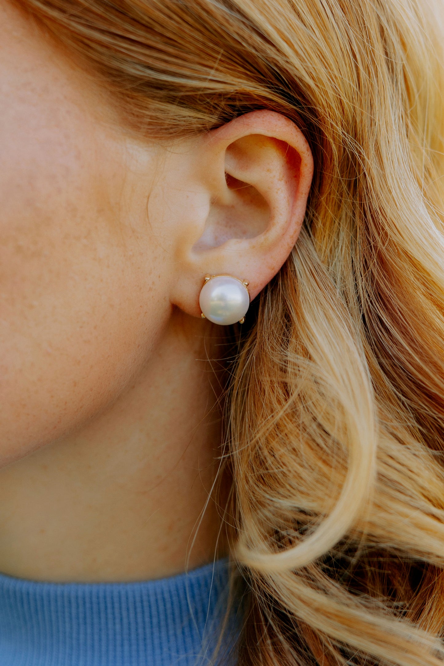 Prong Pearl Studs