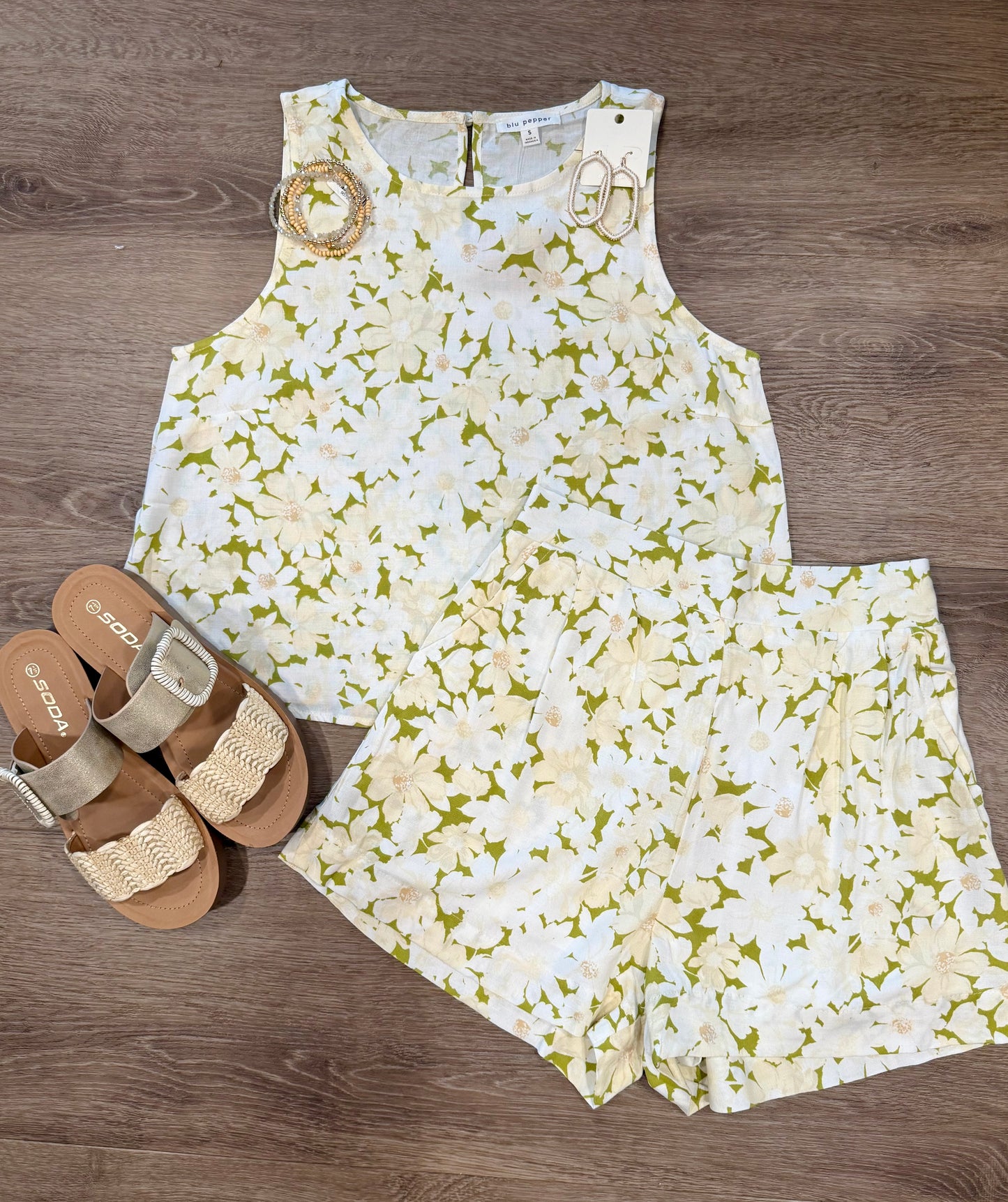 Daisy Floral Set