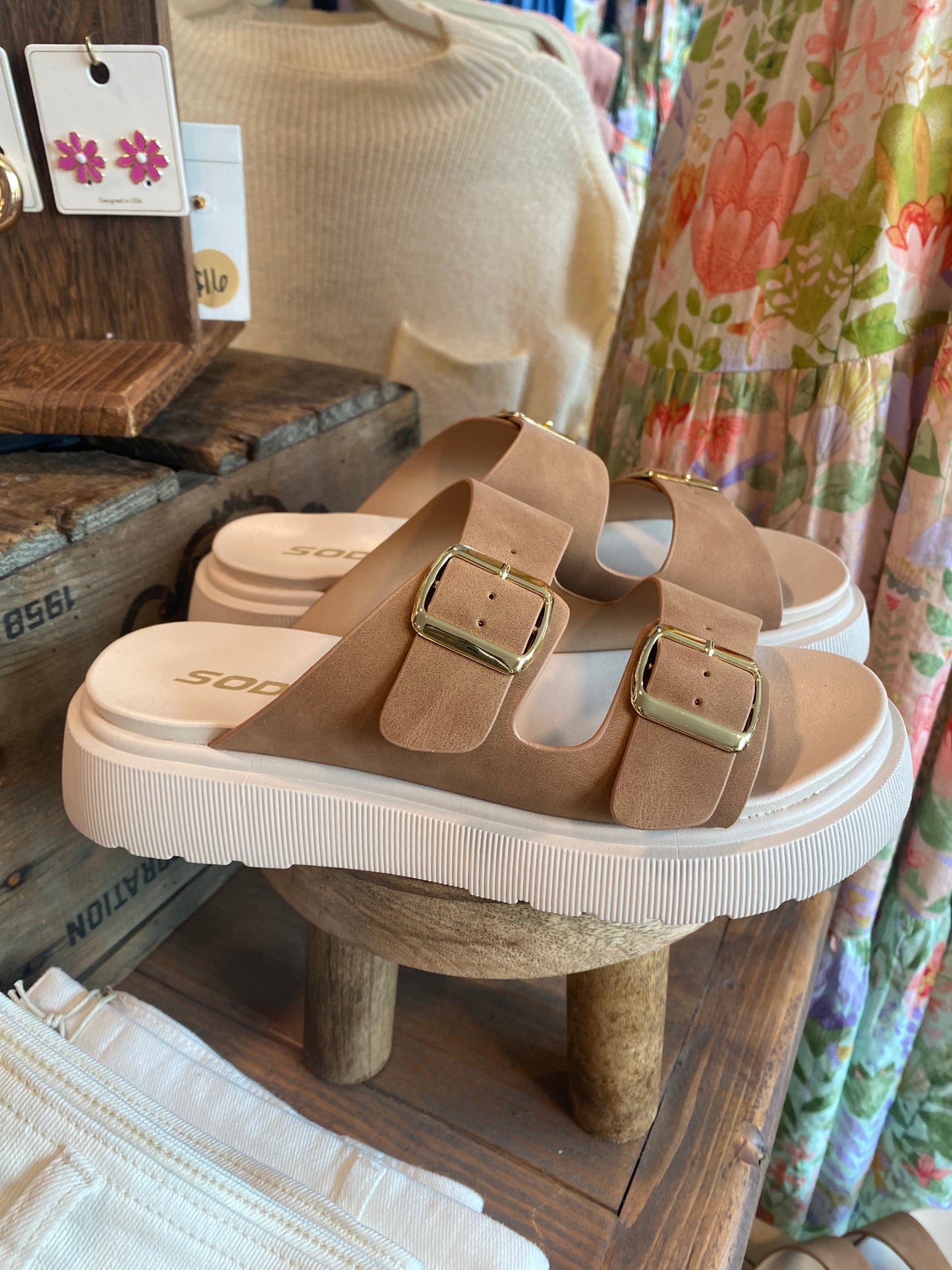 Uberta Tan Sandal