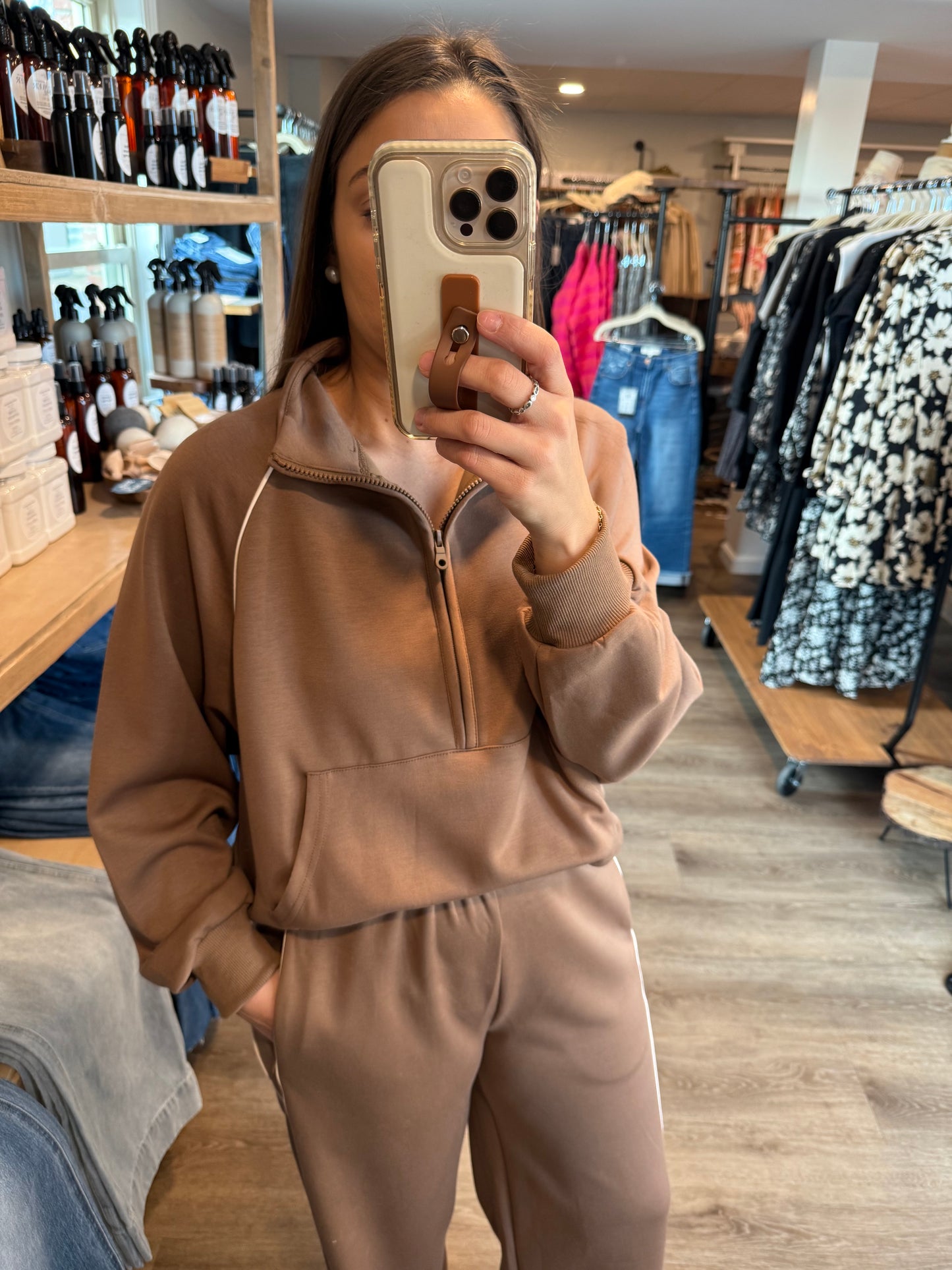 Mocha Track Set
