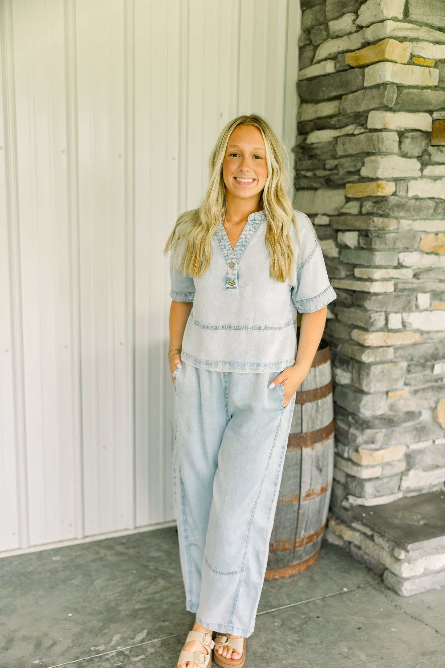 Elastic Washed Denim Pants