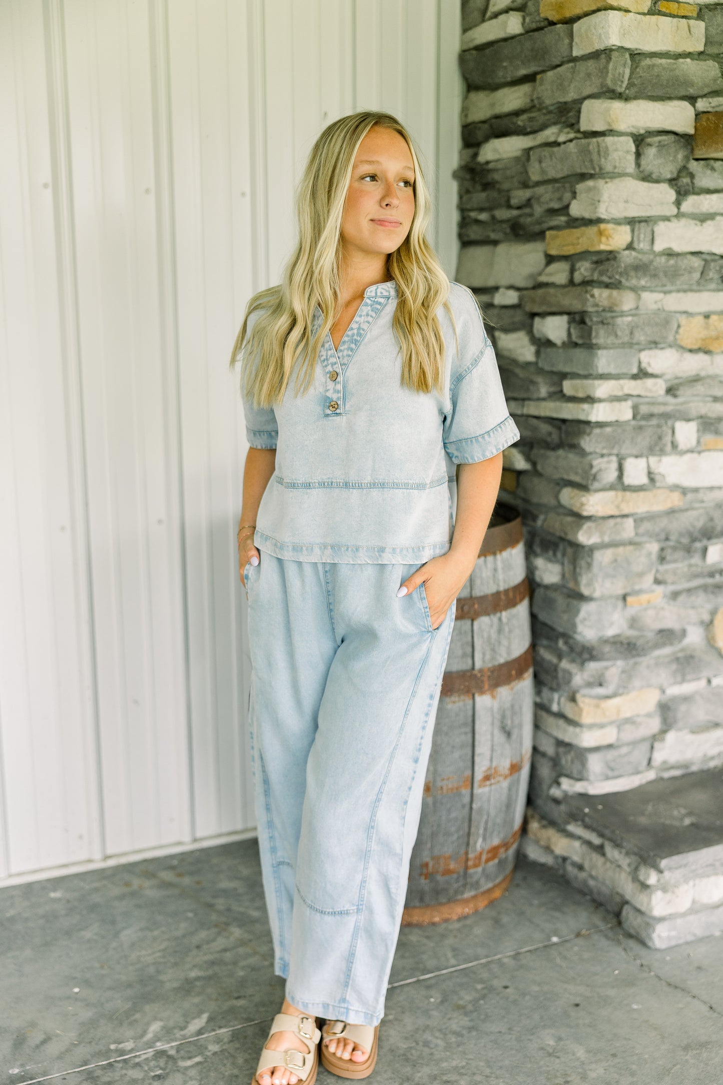 Elastic Washed Denim Pants