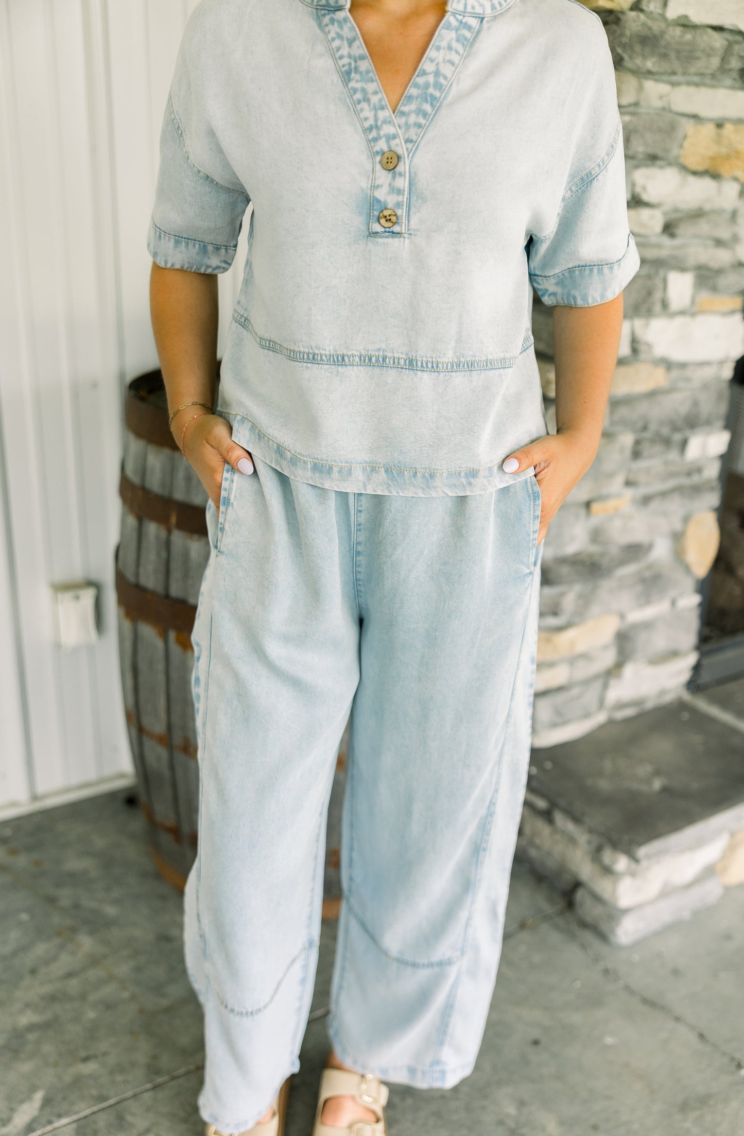 Elastic Washed Denim Pants