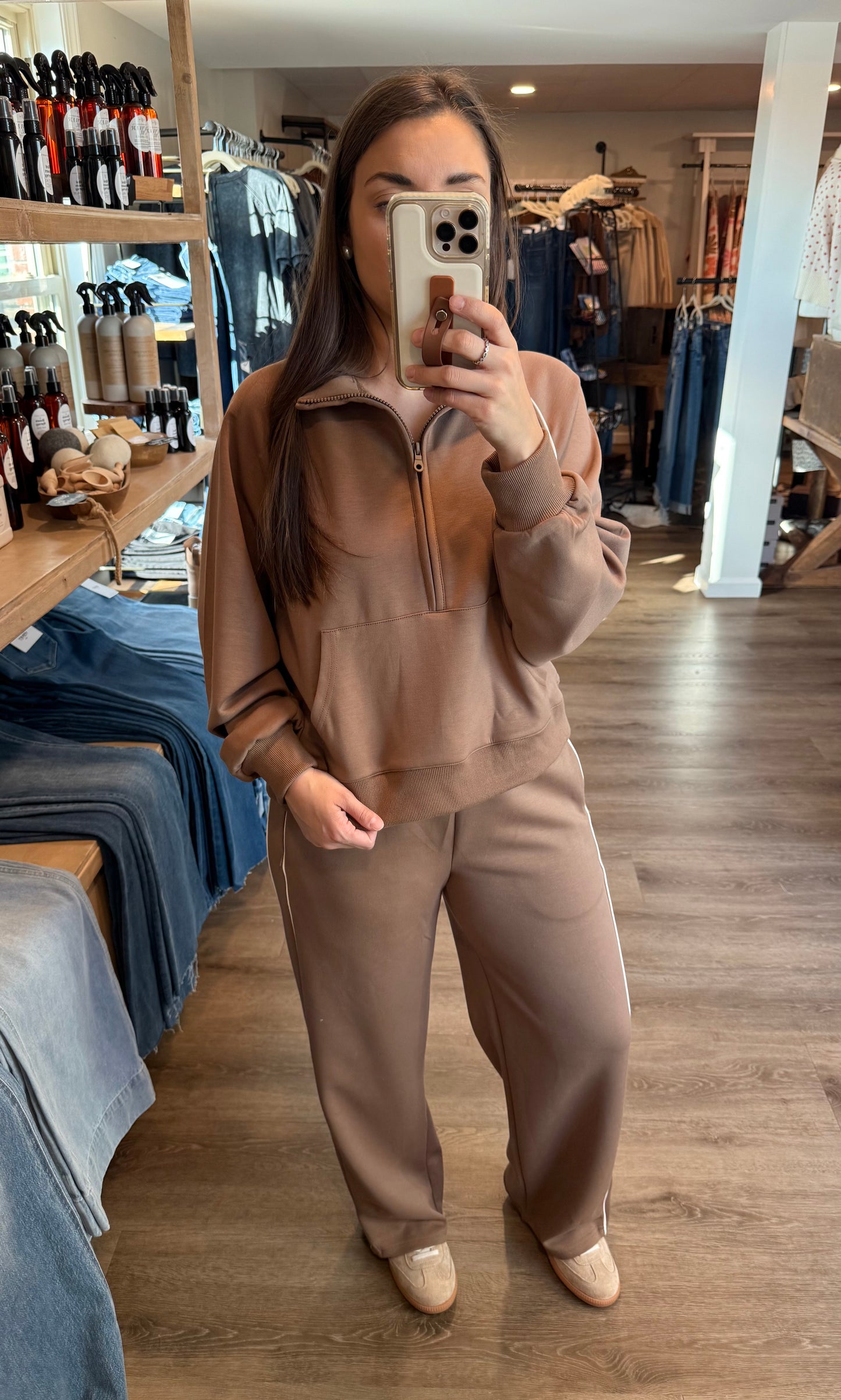 Mocha Track Set