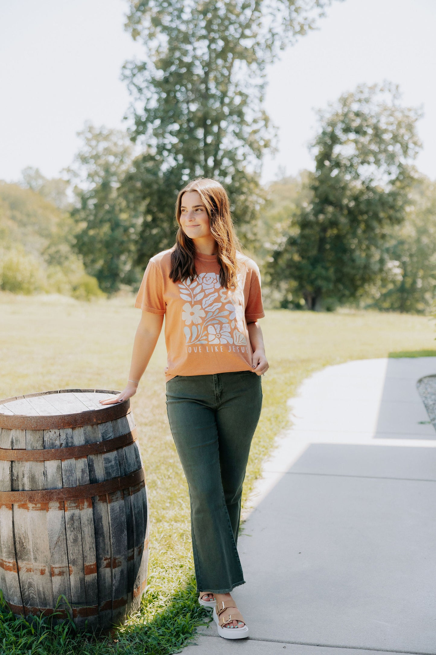Love Like Jesus Floral Tee